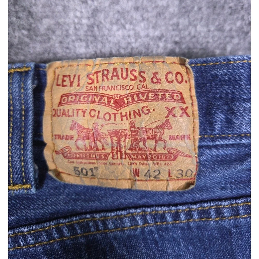 Levi's 501 Original Jeans Mens 42x30 Blue Straight Leg Button Fly Denim 121/10